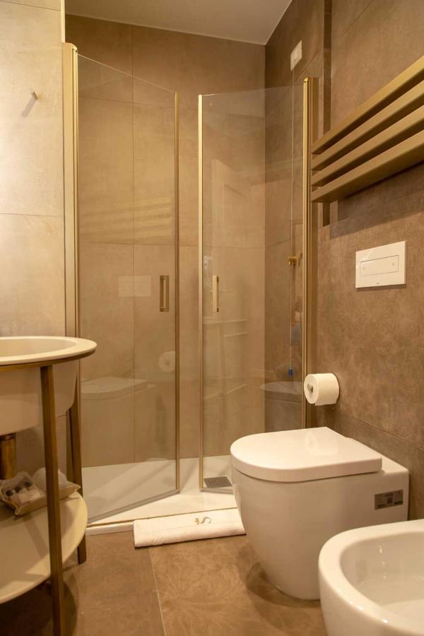 Dimora Storica Lo Svevo Hotel Iesi Bagian luar foto