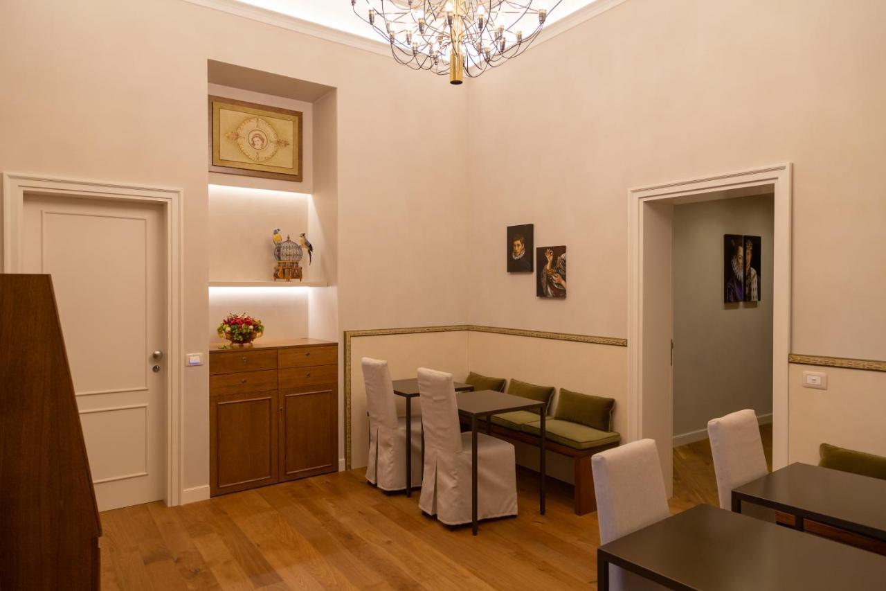 Dimora Storica Lo Svevo Hotel Iesi Bagian luar foto